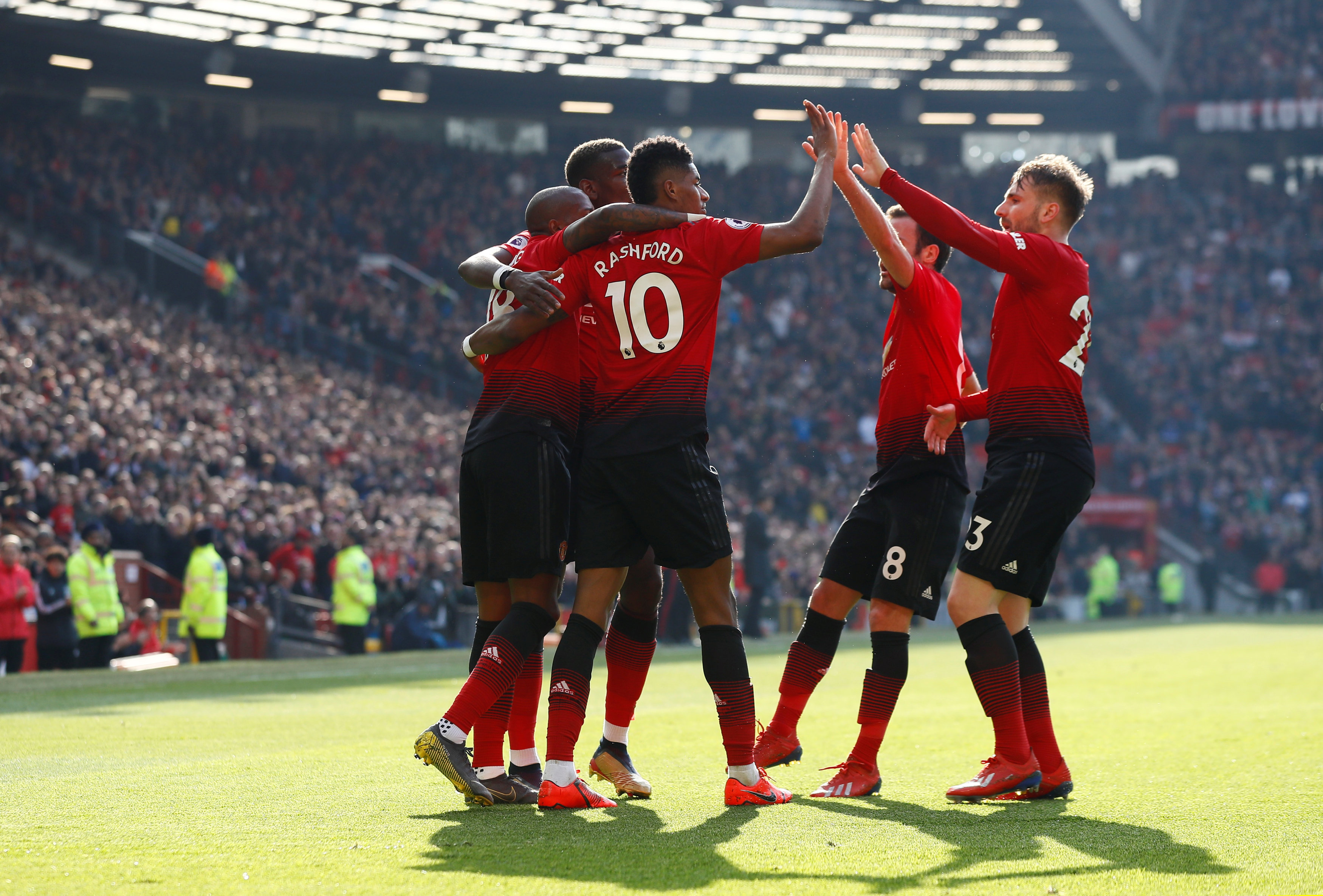 单靠技术并 单靠技术并