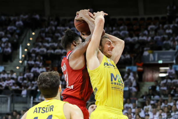 万美元奖金 万美元奖金